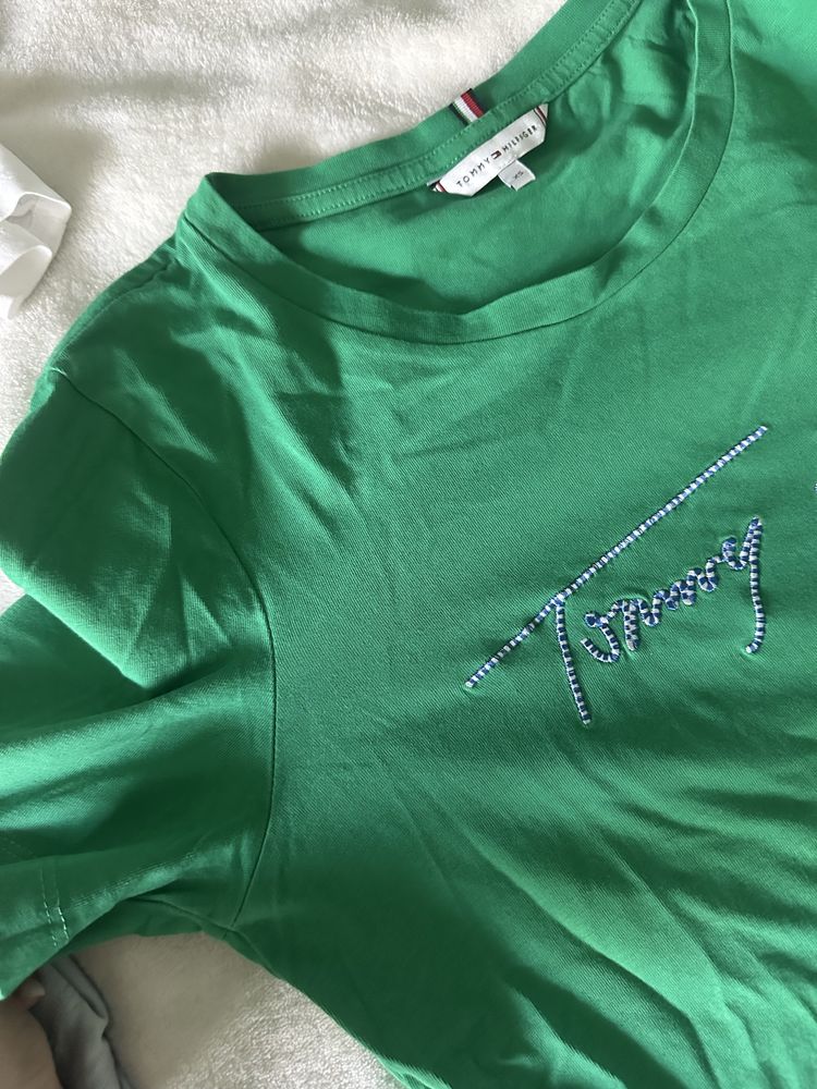 Дамски Тениски Guess, Tommy Hilfiger XS