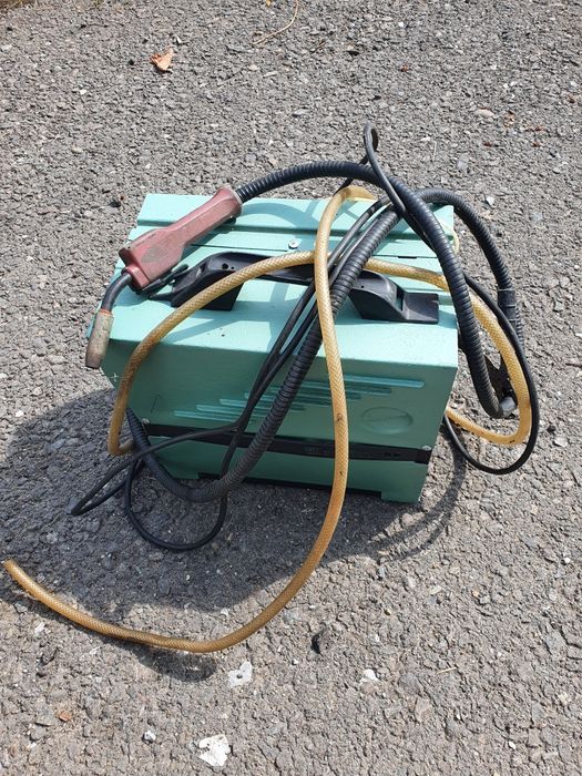 Vand aparat de sudura cu sarma