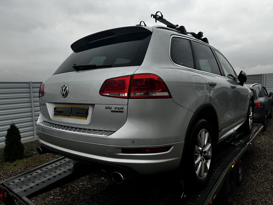 Dezmembrez touareg 7p rline CRCA 2011-2017