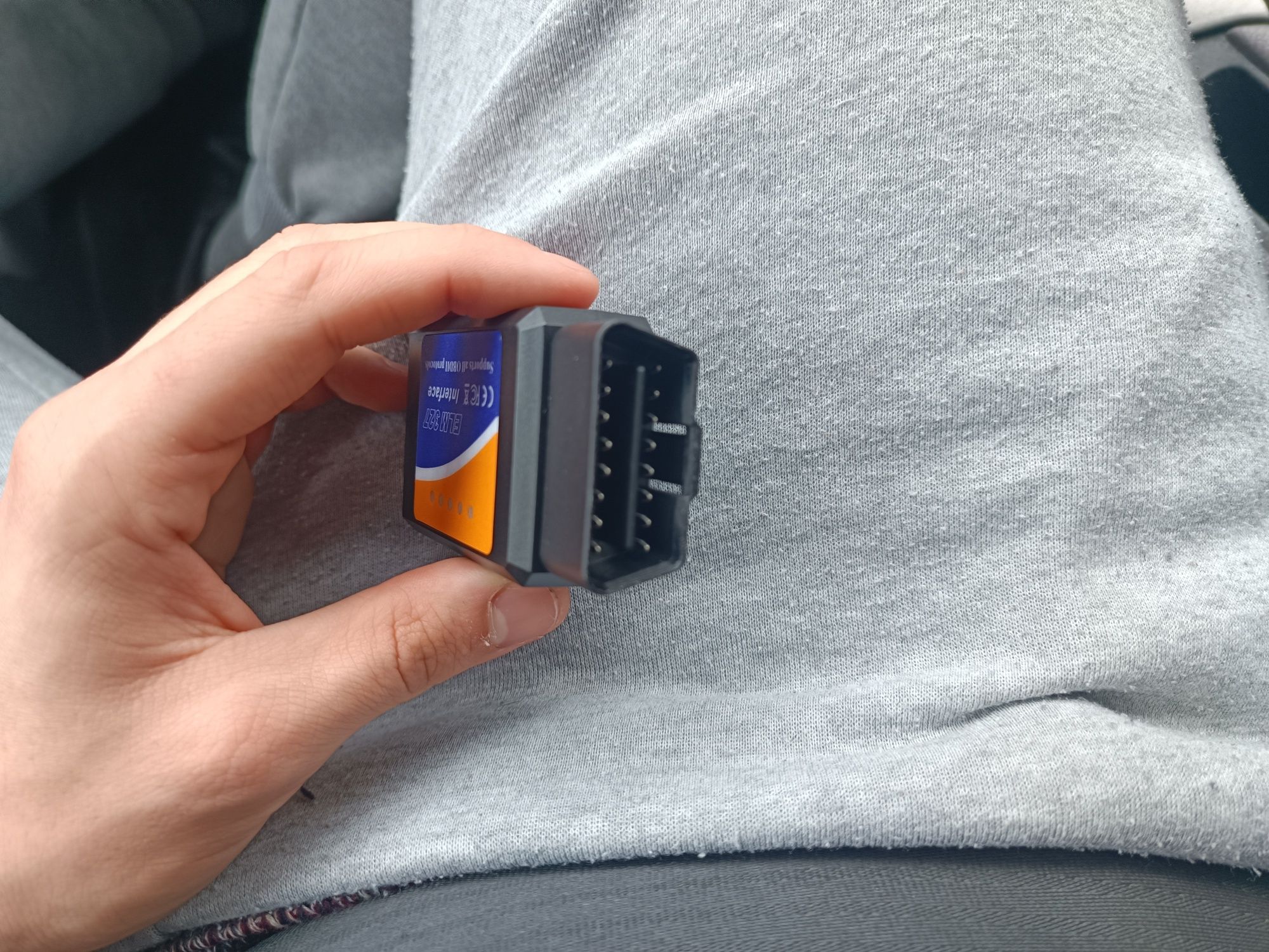 OBD ll port car connection