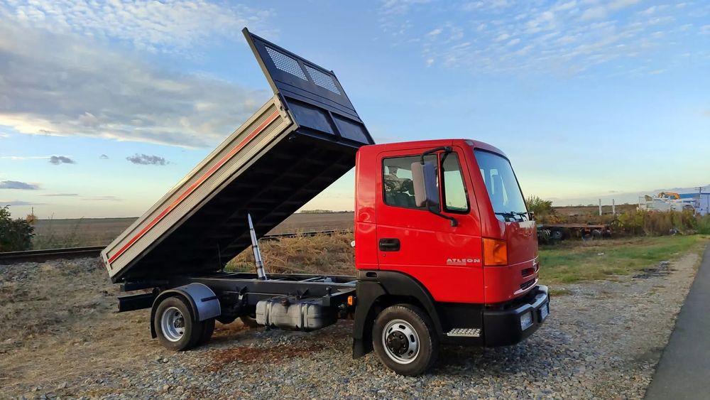 Nissan Atleon 3.5T 3.5t - 3.0D 120CP - Basculabil trilateral pe cutie - Bena 3.70m