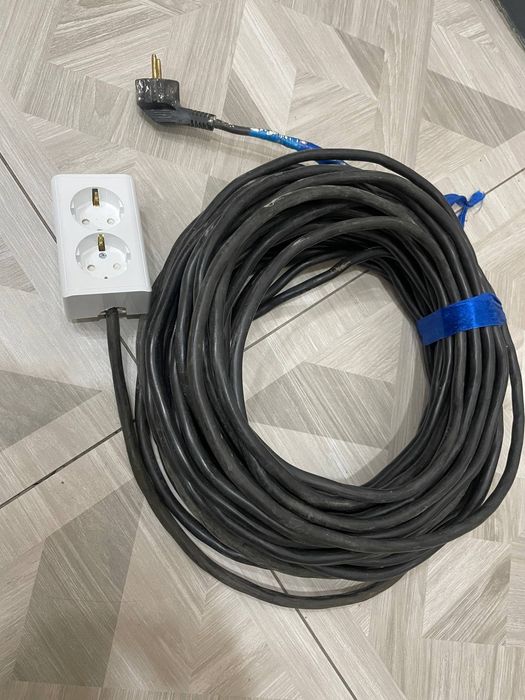 Udilinitel sotiladi. 27 m Rossiski kabel.