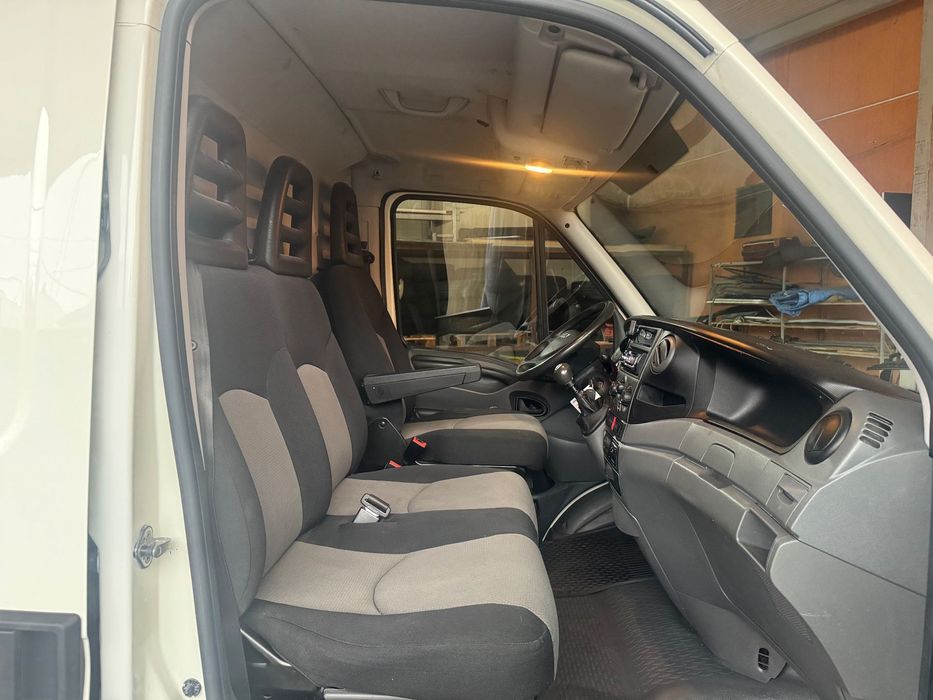 Iveco Daily Clima/Webasto/Geamuri+Oglinzi El