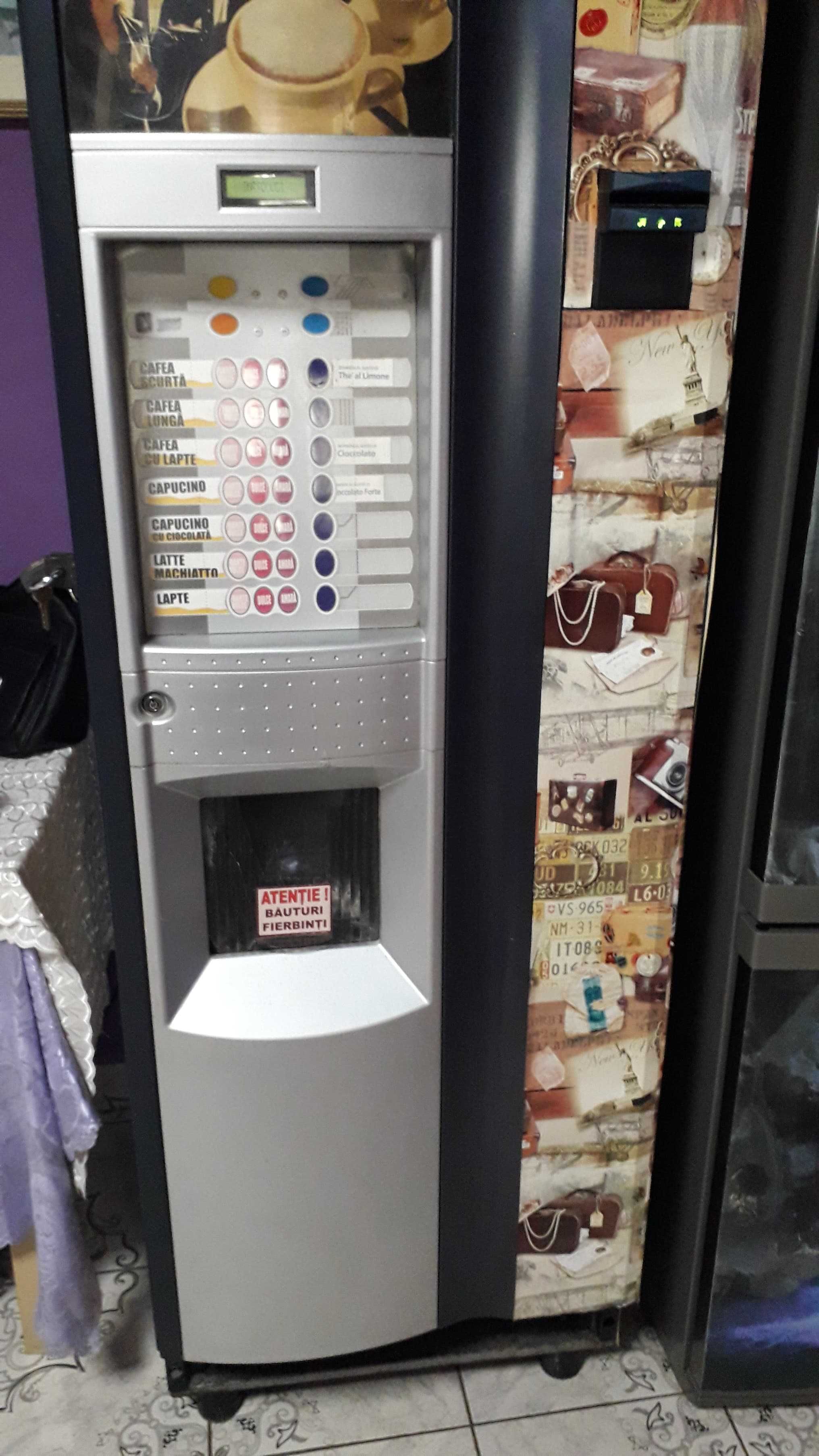 automat cafea cu boabe utilizat si functionabil toate functile