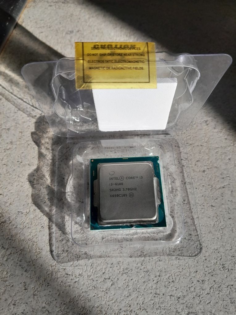 Intel i3 6100 3,7 Ghz