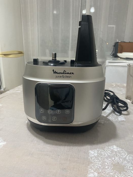 Соковыжималка Moulinex Juice & Clean — в отличном состоянии!