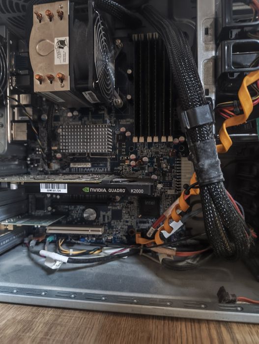 Работна станция Lenovo S20