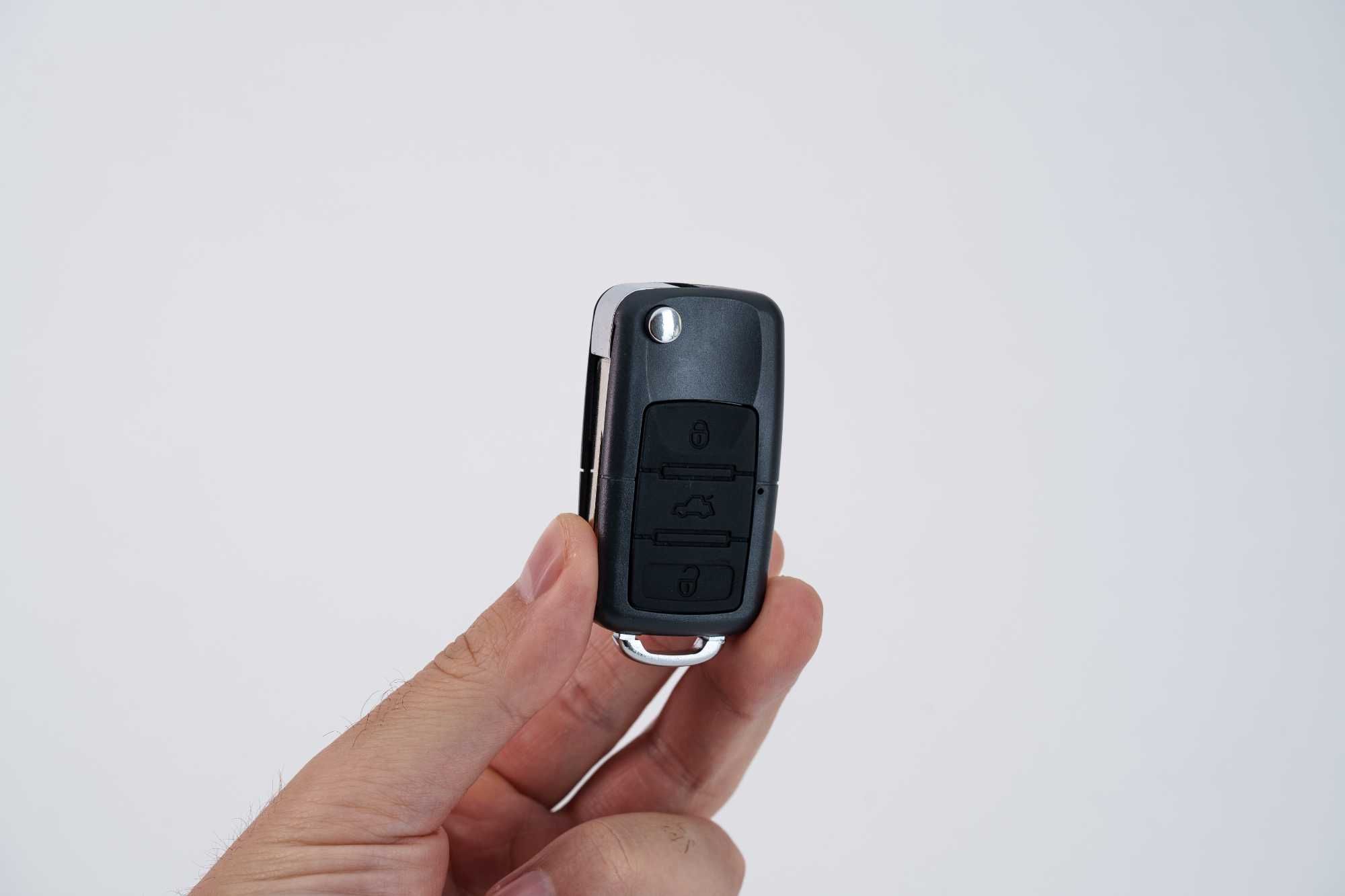 Sistem casti de copiat GSM tip Cheie Auto + casca de copiat fara fir