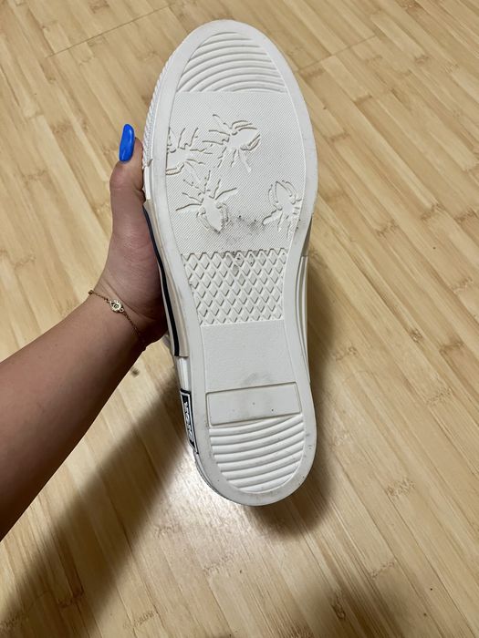 Tenenisi sport D i o r Essentials - ca noi, fara accesorii