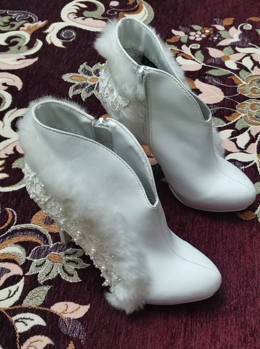 Продам полусапоги новые