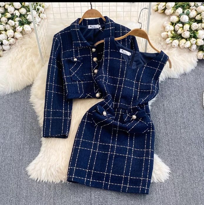 Продам твидовое платье с пиджаком