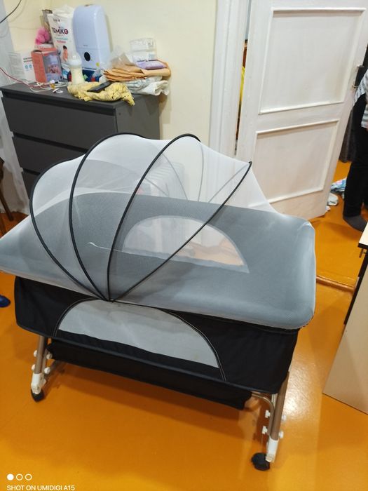 Продам детскую кроватку новую