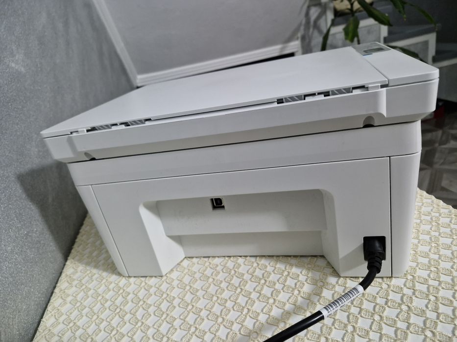 Vând imprimantă HP cu laser