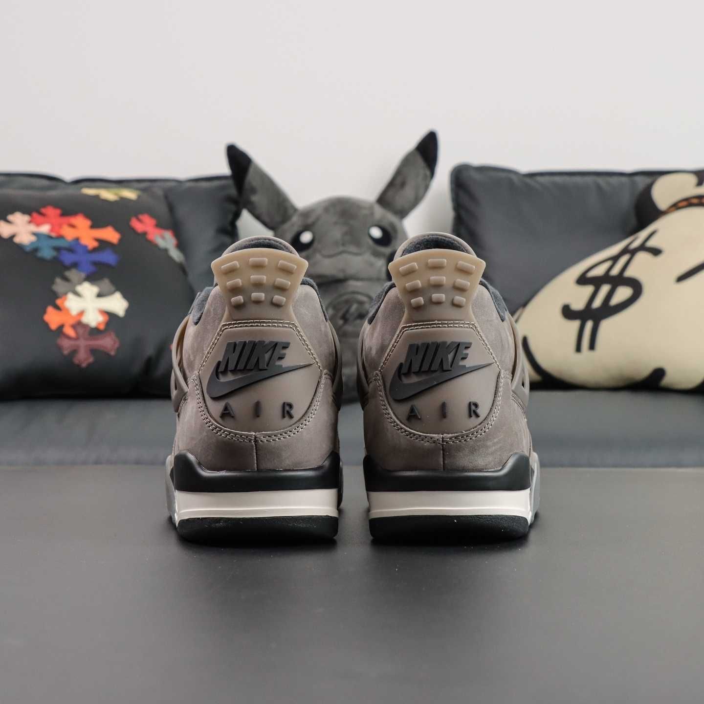 Обувки Air Jordan 4 Cave Stone