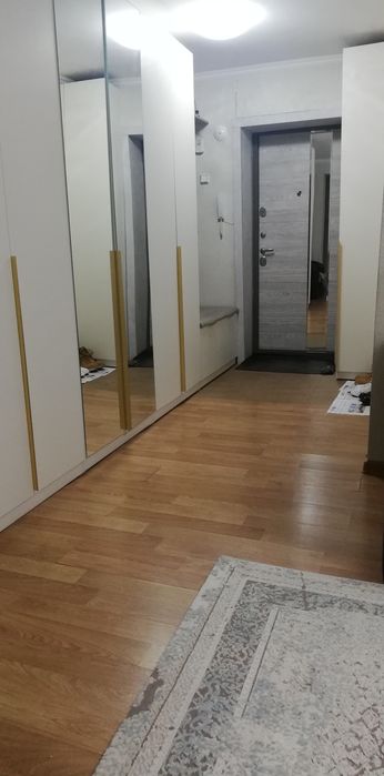 Продам 4-х комнатную квартиру