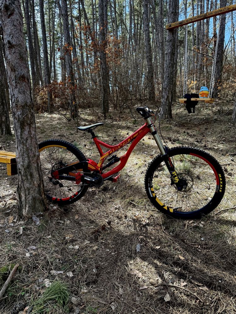 Dh колело Devinci Wilson 2020 29 L