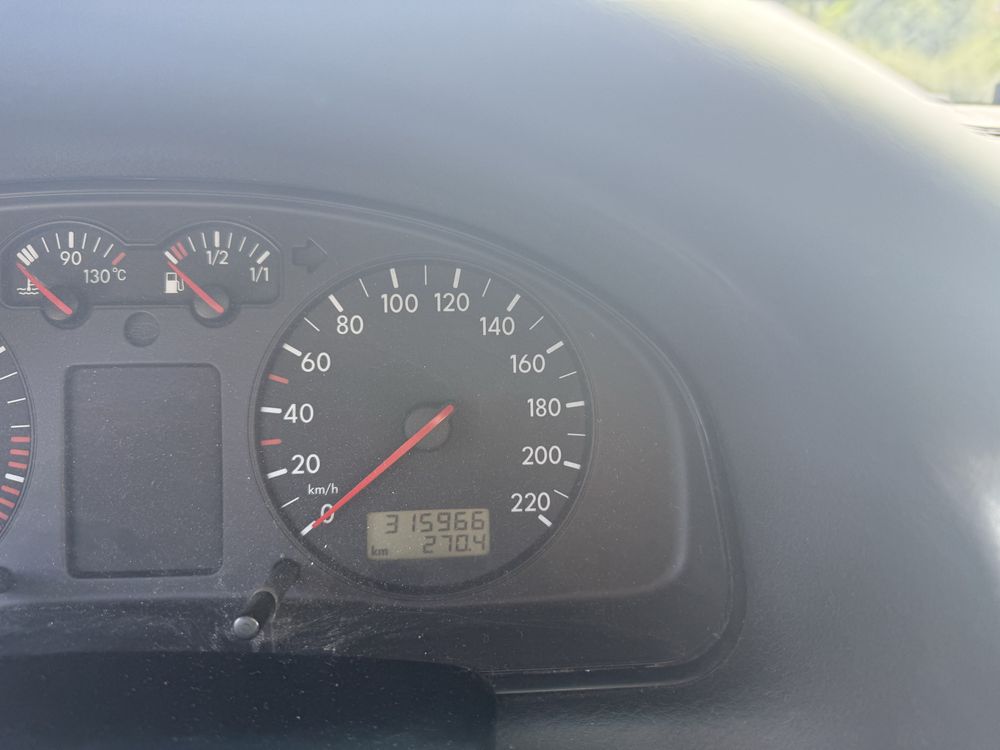 Продава се VW Passat B5 1.9 TDI (110 к.с.)