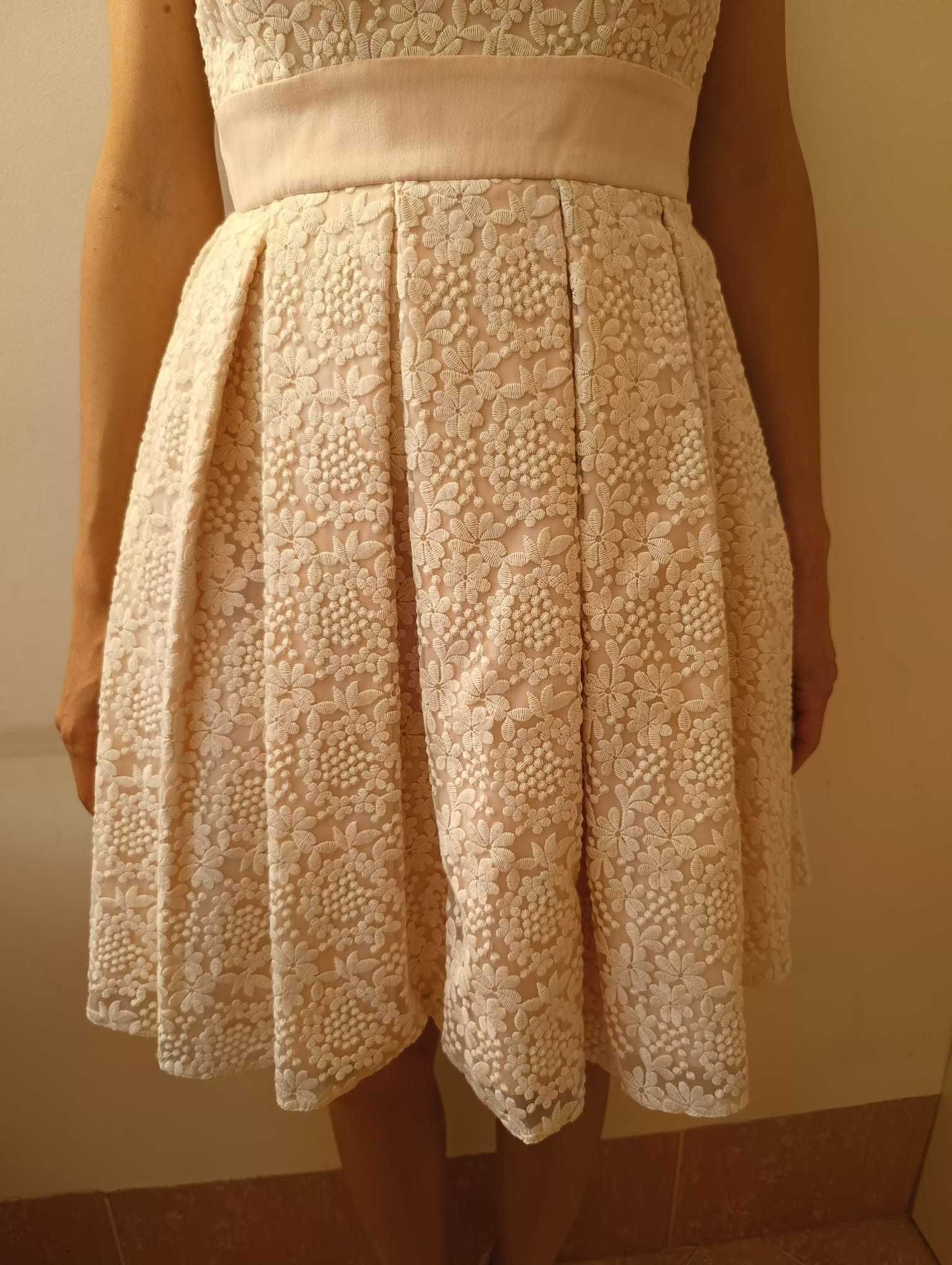 Rochie roz eleganta NOUA nepurtata cu eticheta