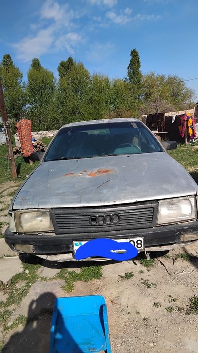 Ауди 100 сатылады