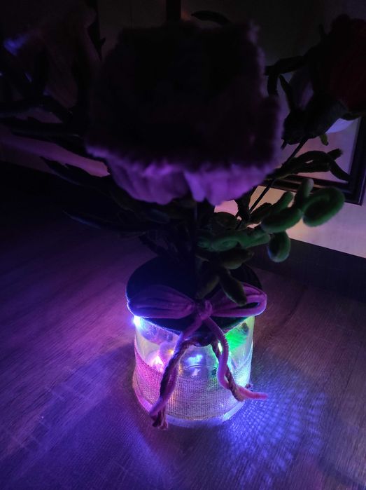 Aranjament,ornament floral cu lumini