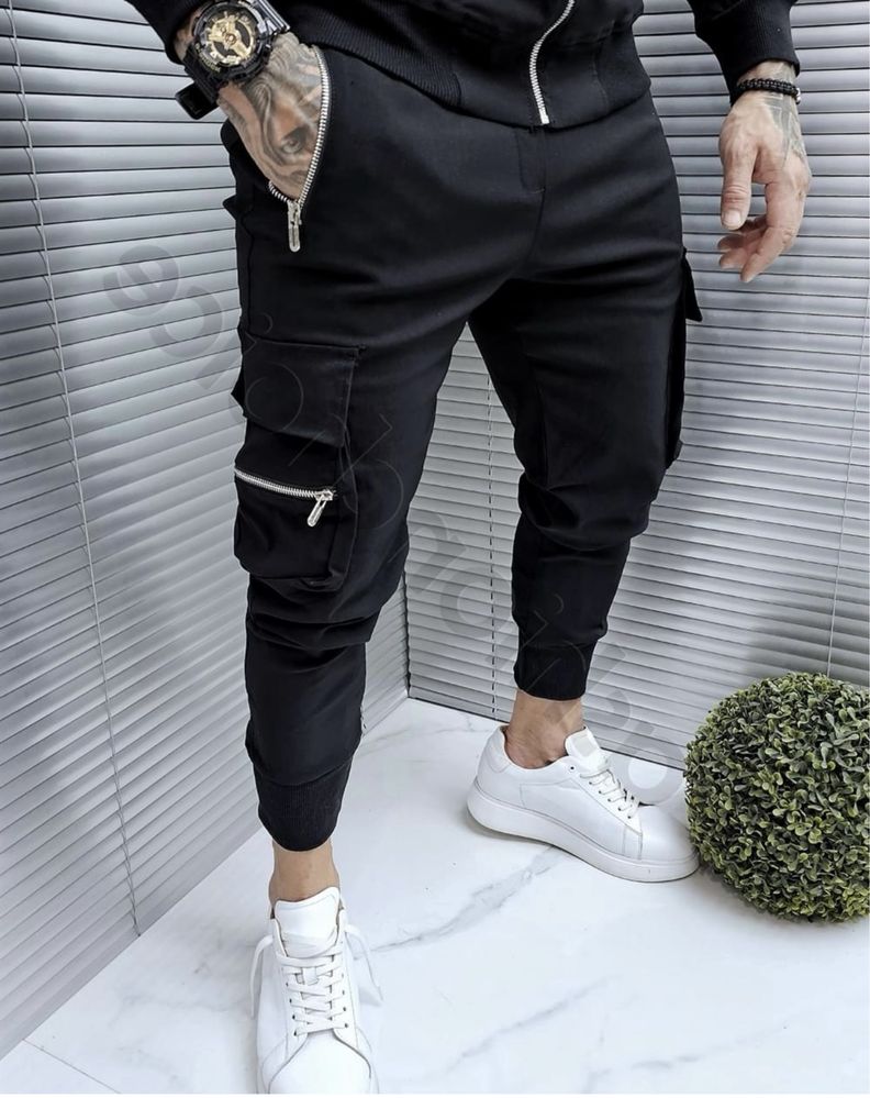 Pantaloni Made Society , calitate premium!