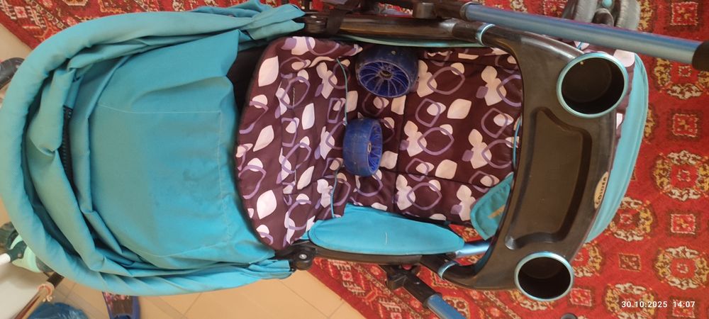 Коляска детская болшая