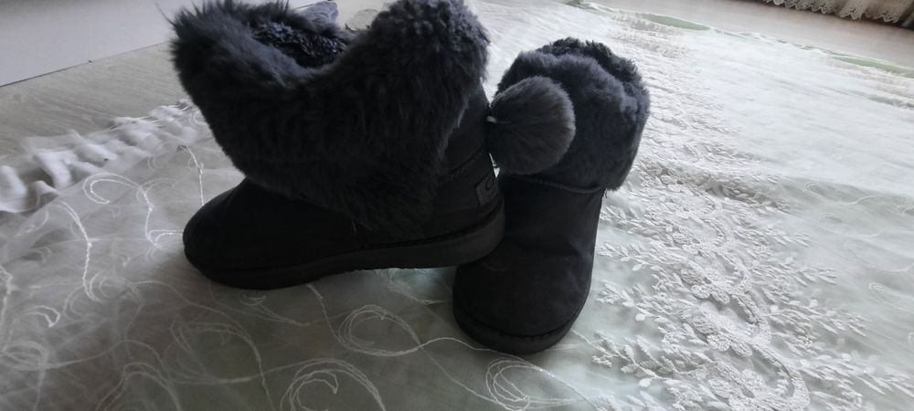 Продам уги детские