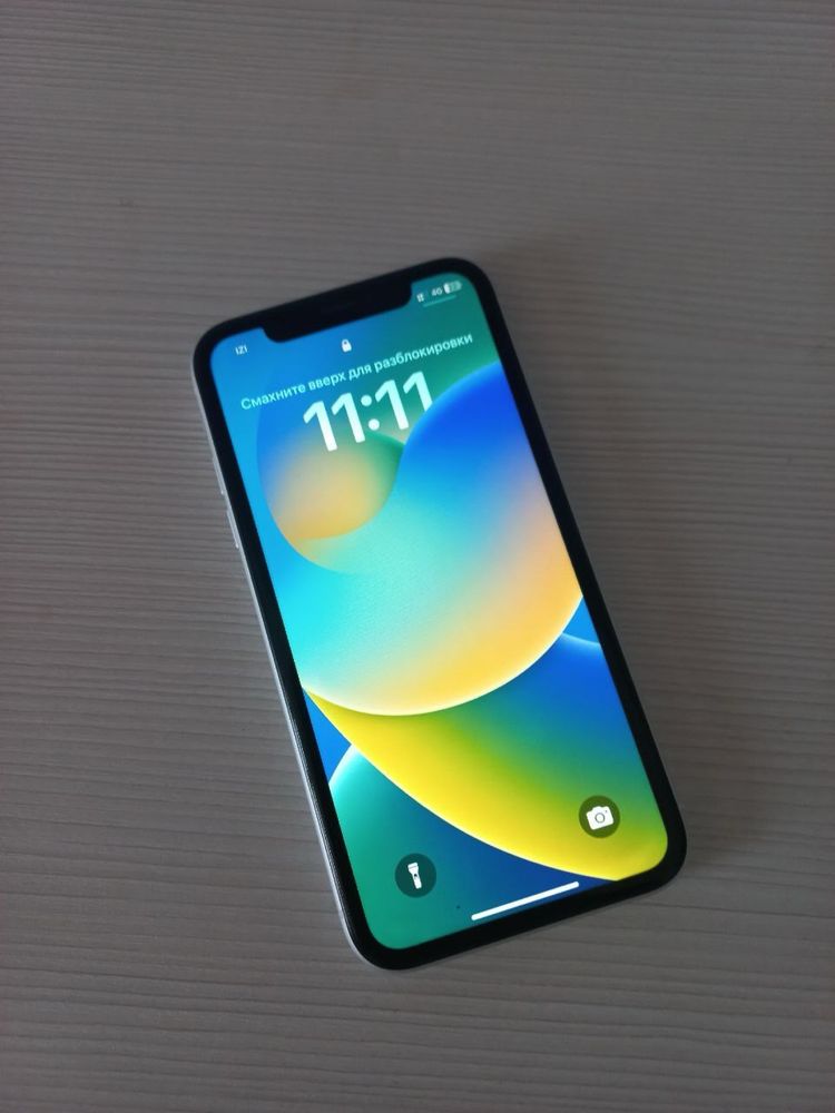 iPhone XR 64GB б/у