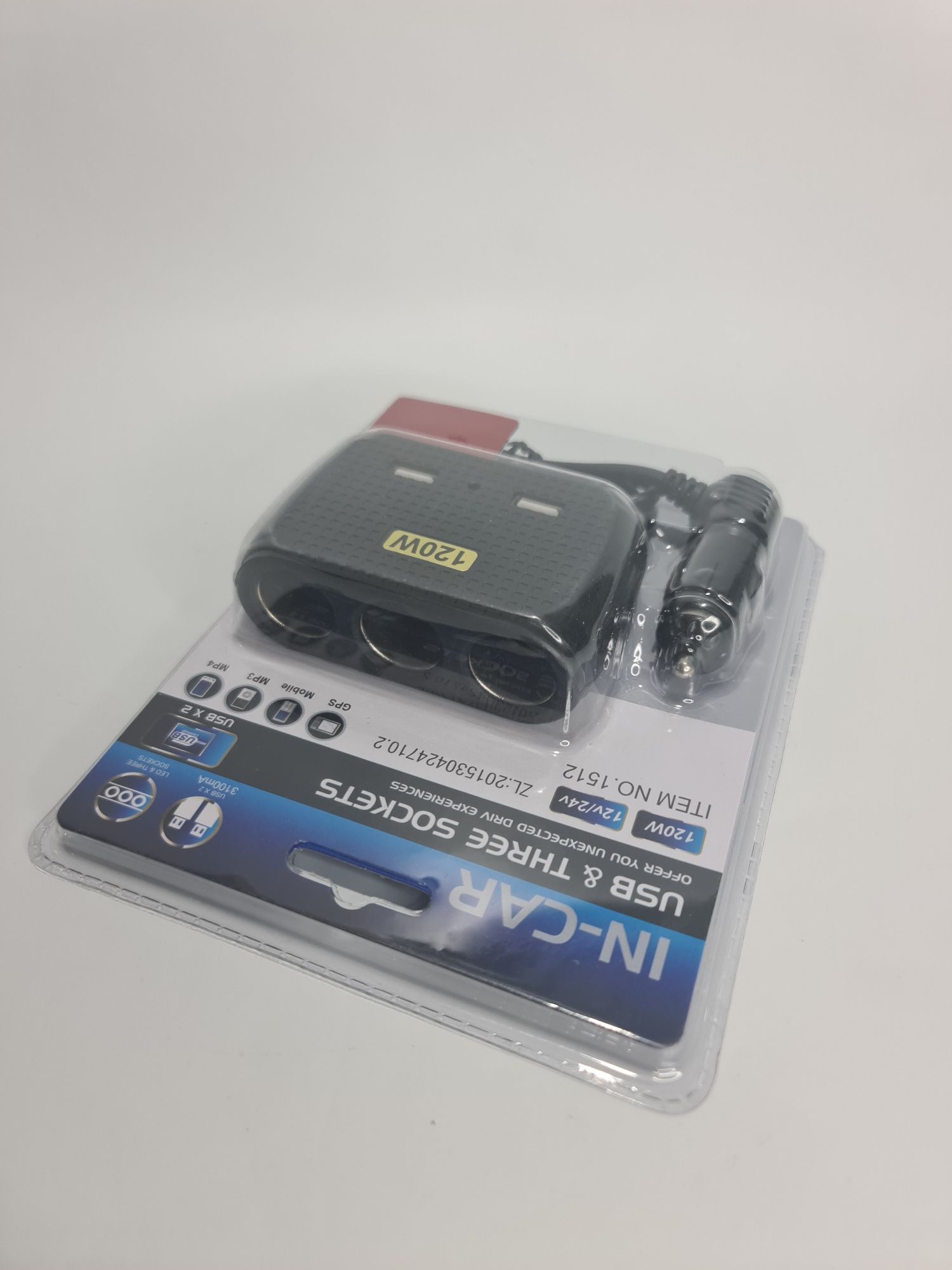 Incarcator auto bricheta cu 3 adaptore de bricheta si doua usb 12v-24v