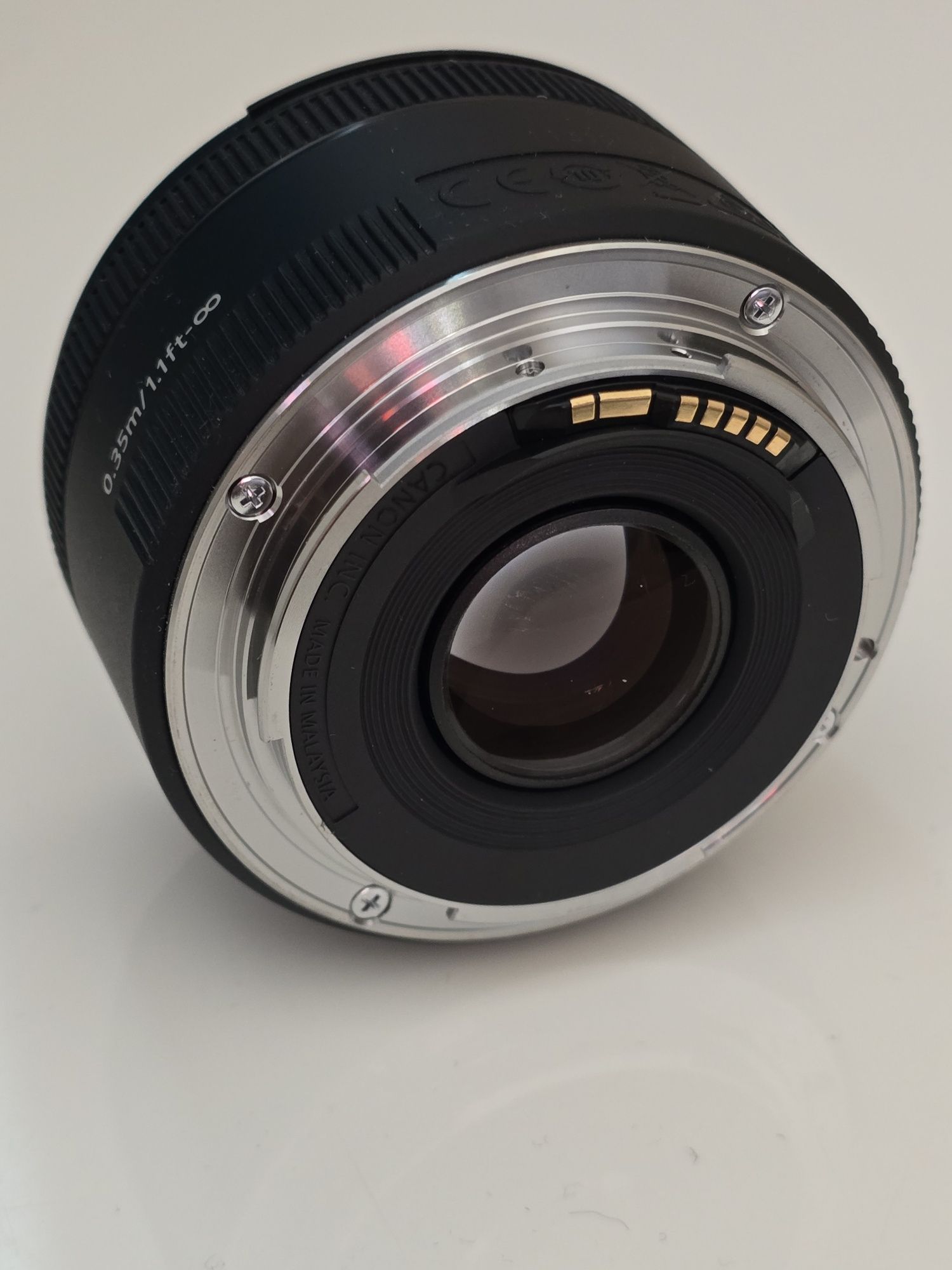 Обектив Canon EF 50mm f/1.8 STM