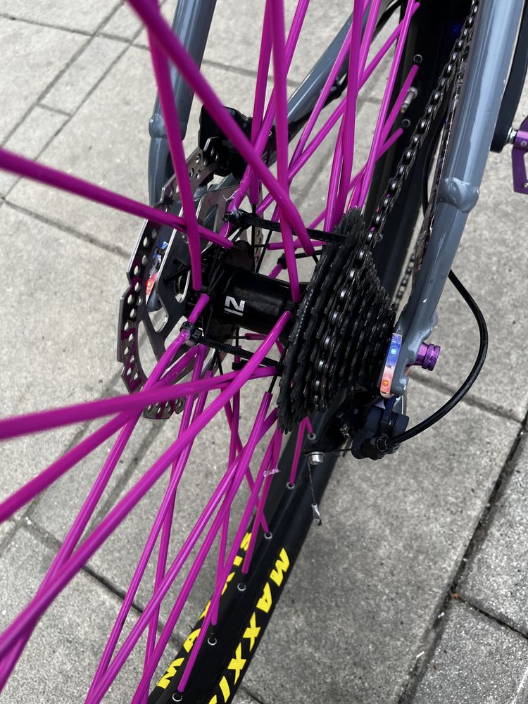 Trek marlin 7 wheelie spec