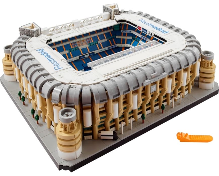 Конструктор LEGO 10299, Стадионът на Real Madrid – Santiago Bernabéu