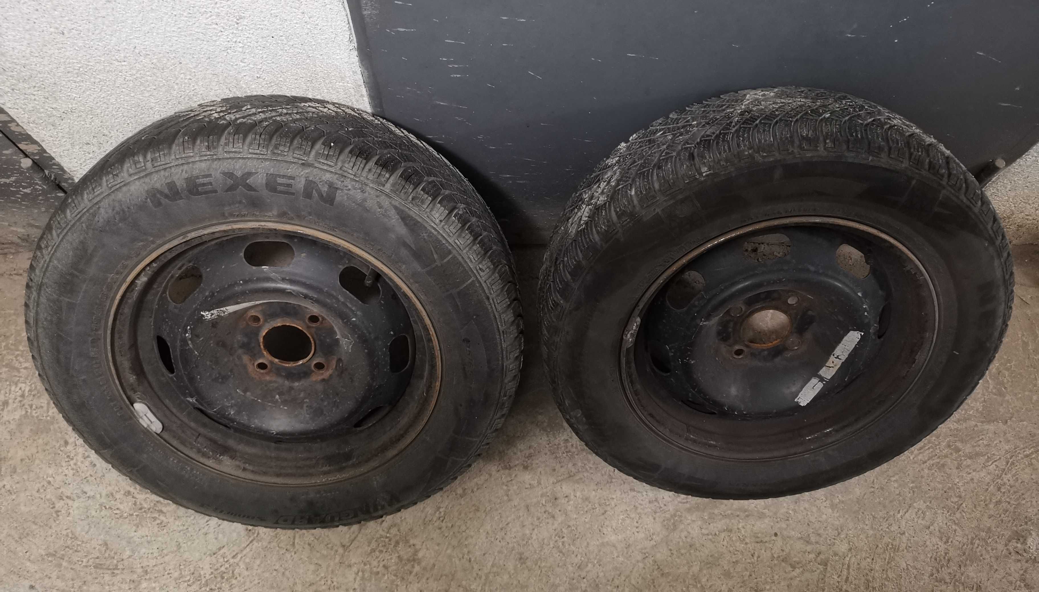 15" ЧИФТ НОВИ Зимни Гуми с джанти NEXEN - Рено,Пежо Ситроен 195/65 R15