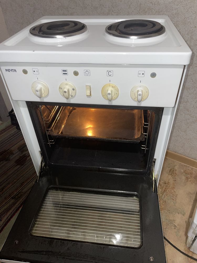 Продам Эл Плиту МЕЧТА. 25000