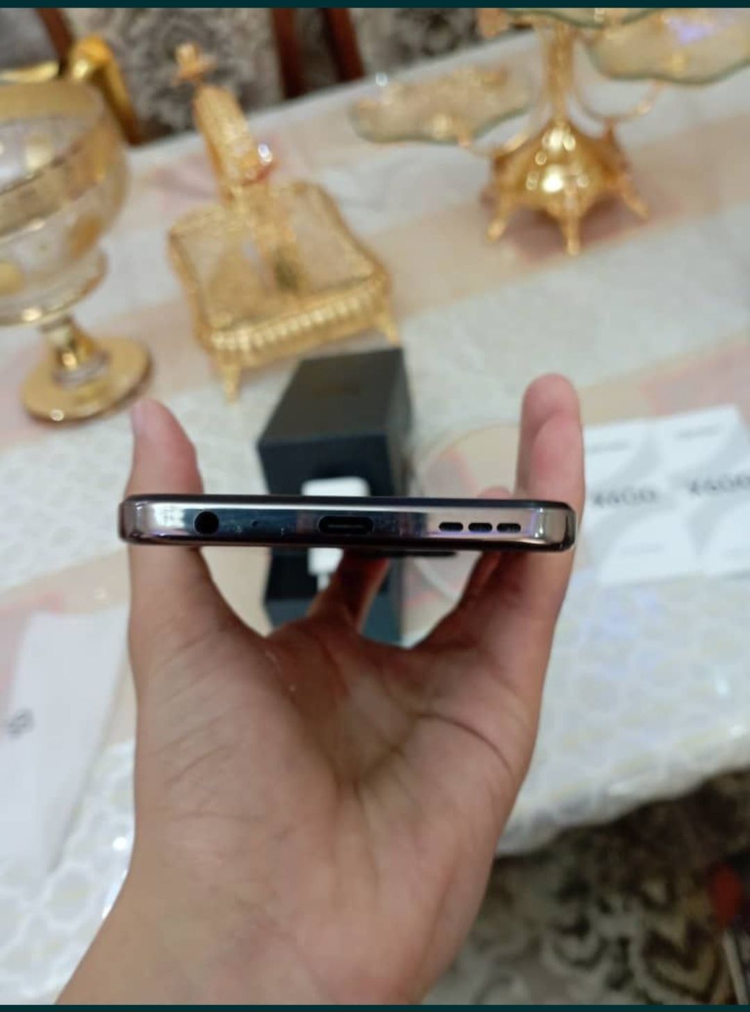 Omix smartfon kafolati bilan