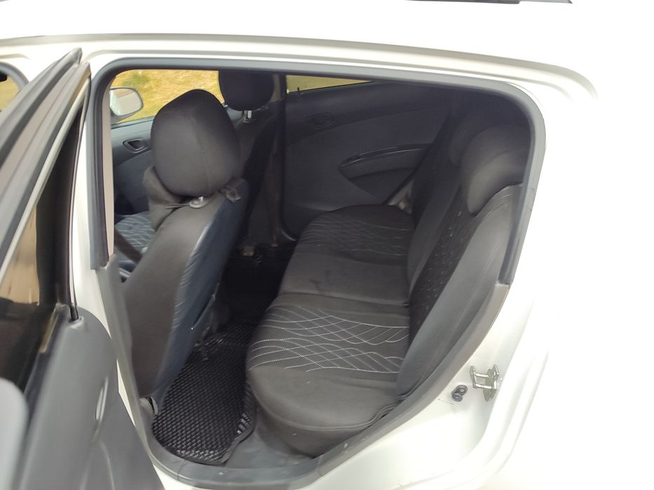 Автомобиль Спарк