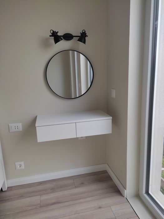 Нова стенна тоалетка Галакси Злато МДФ- 18мм. Цената е крайна!