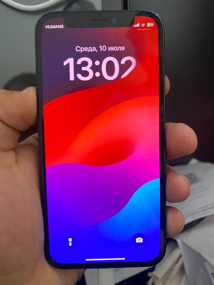 Iphone 12 mini  holati yahshi