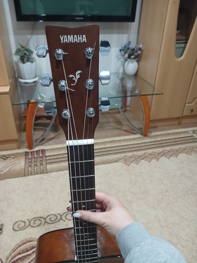 Гитара Yamaha f310