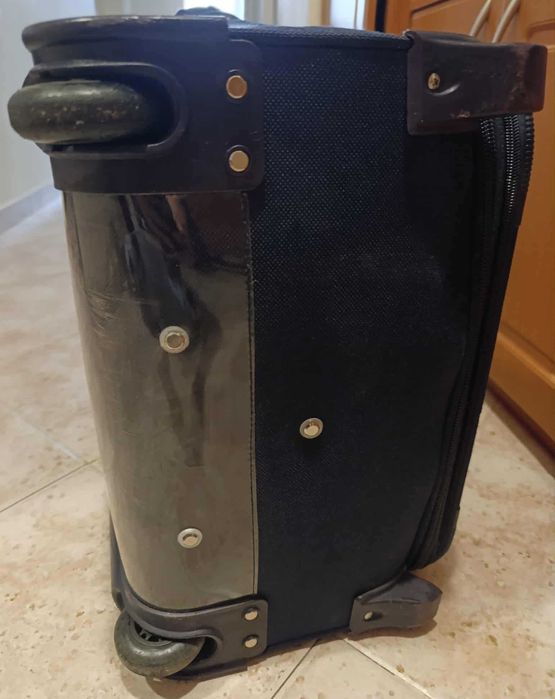 Куфар Grand среден размер