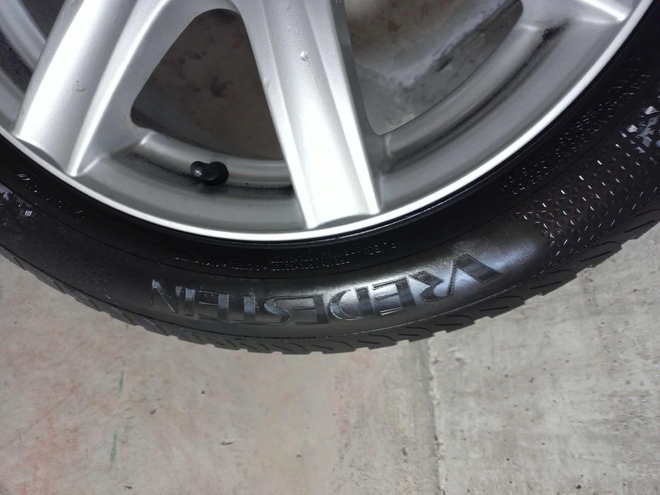 Зимни гуми с джанта 16 цола BMW