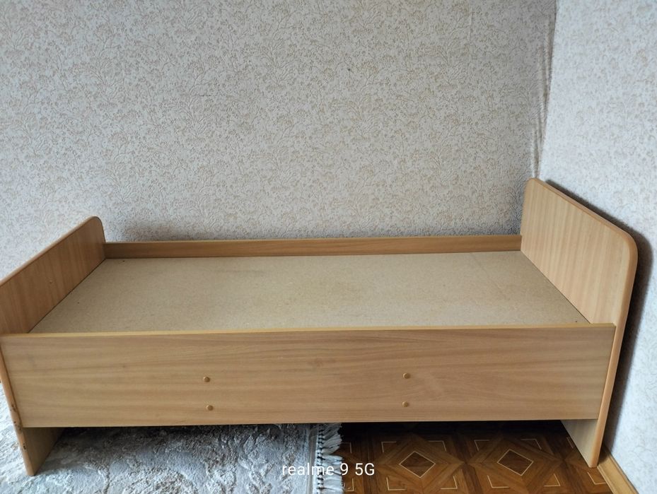 Кровать детская и для девочек и для мальчиков до 5 лет. Очень удобная