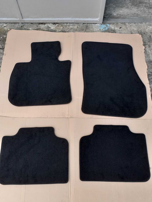 Presuri/covorase auto velur mocheta pt. BMW seria 2 U06, X1 U11