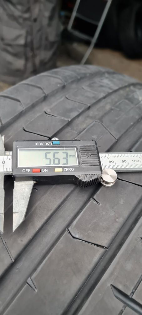2 Cauciucuri Pirelli 255 40 R 21  de vara . Dot 2018