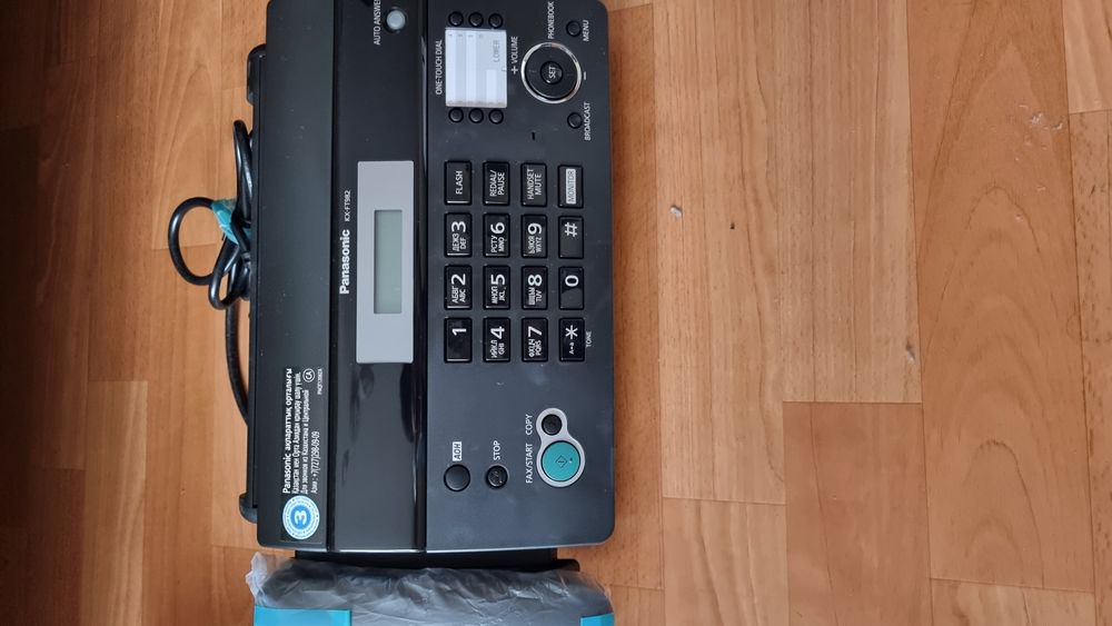 Продам новый факс Panasonic KX-FT982