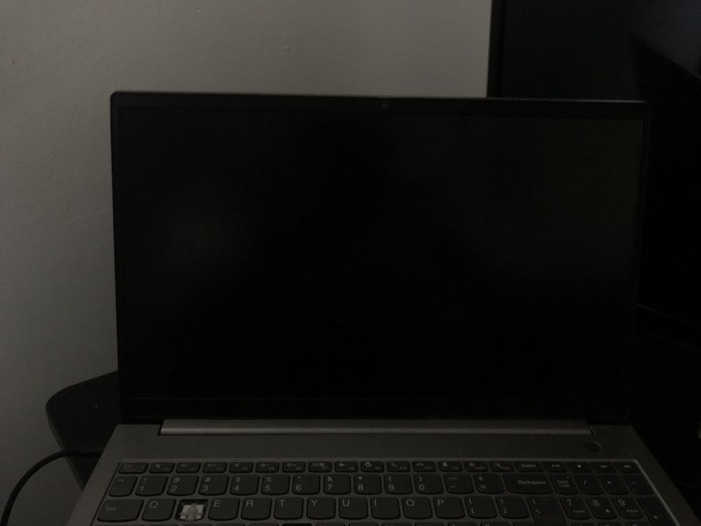 Laptop lenovo Thinkbook