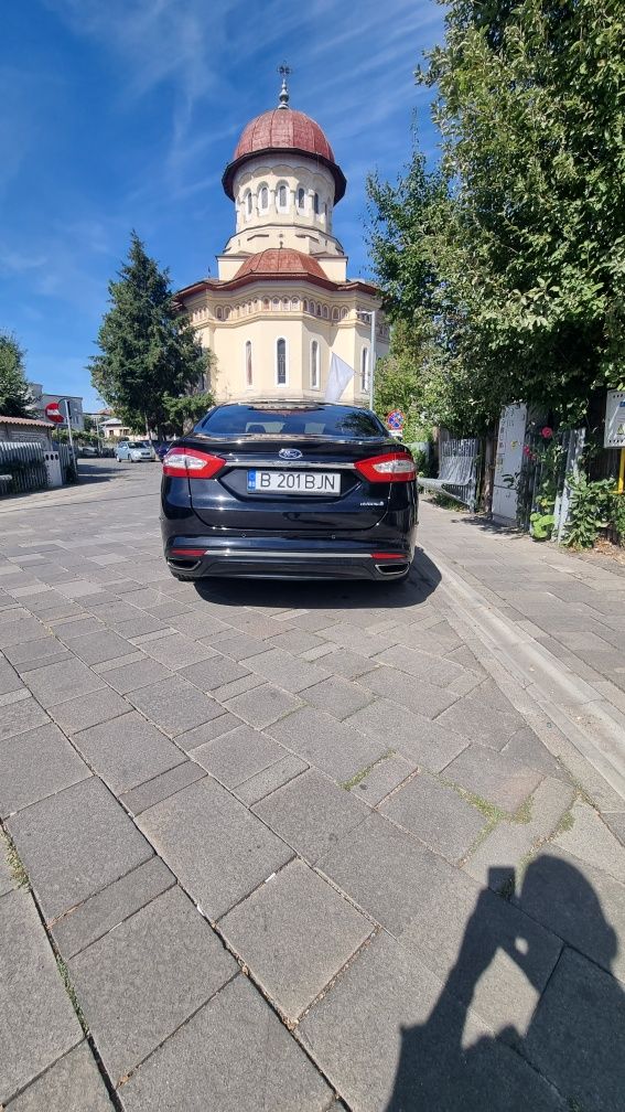 Ford Mondeo Hybrid Vignale 2.0, 187 CP – Full Option, 2018
