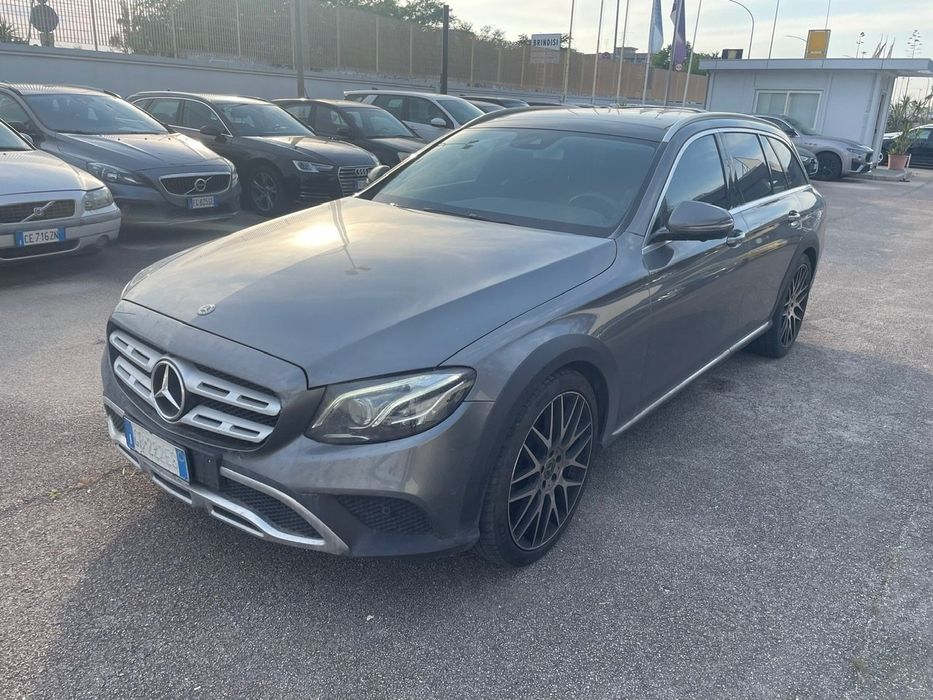 Mercedes-Benz E All-Terrain 220d Premium - 4-Matic - Diesel -