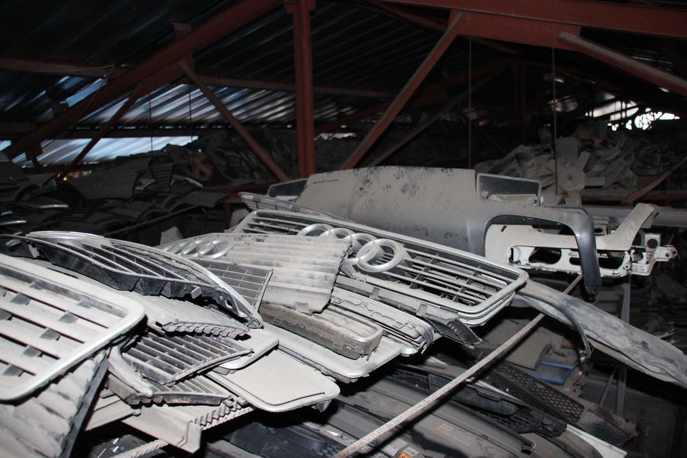 маска и предна решетка / маски и решетки  за автомобили и джипове