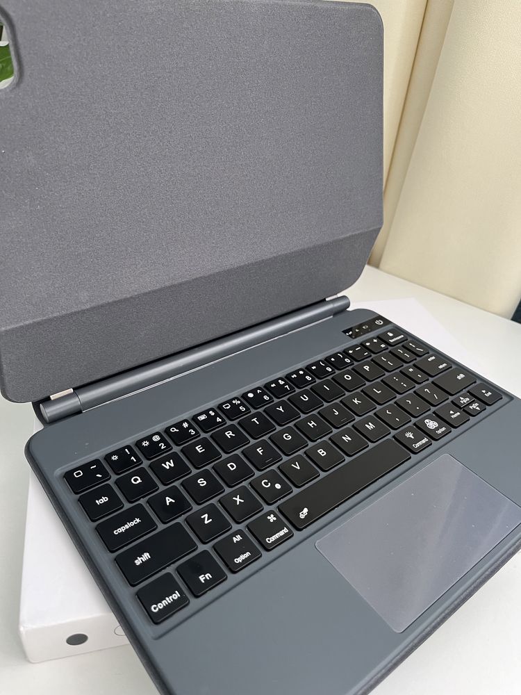 Magic Keyboard iPad